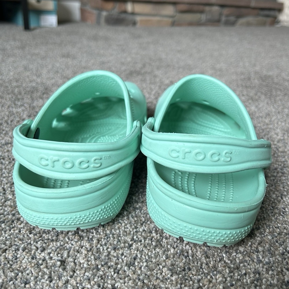Crocs Adult Classic Clog Slip-On Shoes Size US Women 9/Men 7 Mint Green Aqua $55 - Picture 5 of 9